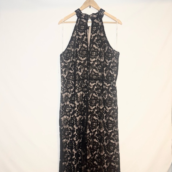 NWT Julia Jordan Black Floral Lace Halter Wide Leg Jumpsuit Size 16 - Picture 7 of 9